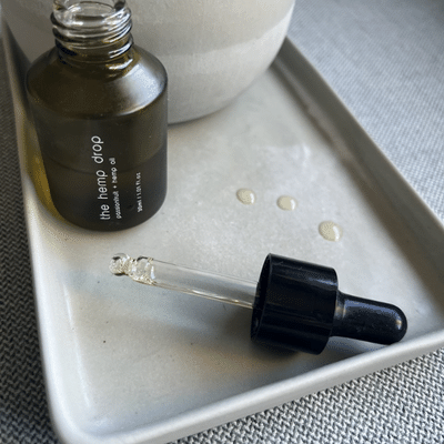WHY YOU NEED HEMP SEED IN YOUR SKINCARE WORLD